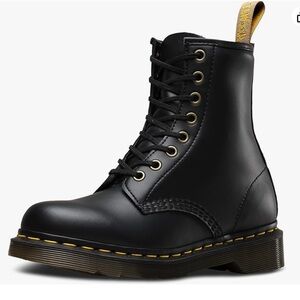 Dr. Martens Unisex-Adult Vegan Boots, size 8 women